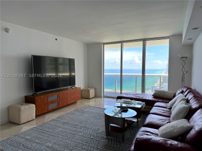 Alquiler de apartamento en Beach Club Two 3303