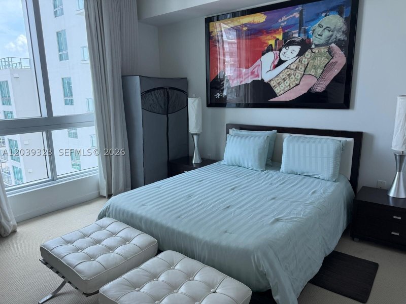 Condo for sale at Met 1 T-3703