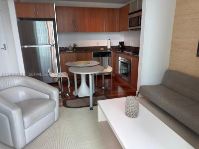 Comprar apartamento en Met 1 T-3703