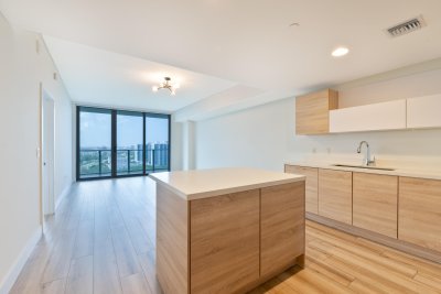 Aluguel de apartamento no The Harbour 2502