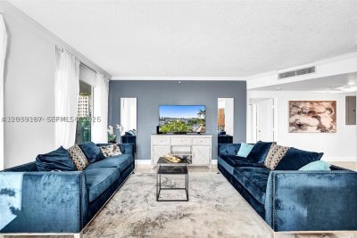 King David Apt #608