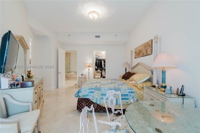 Comprar apartamento no Trump Tower Three 3607