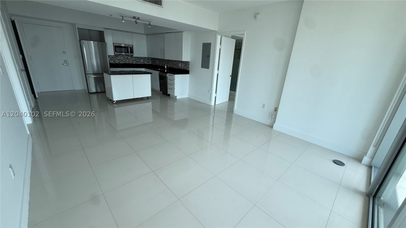 Comprar apartamento no Mint at Riverfront 3311