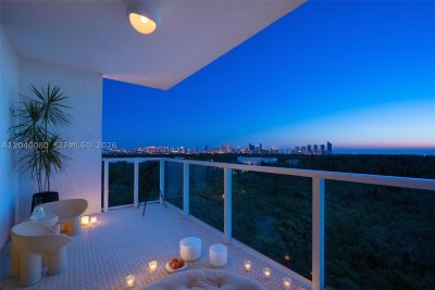 Comprar apartamento no One Fifty One at Biscayne 1202