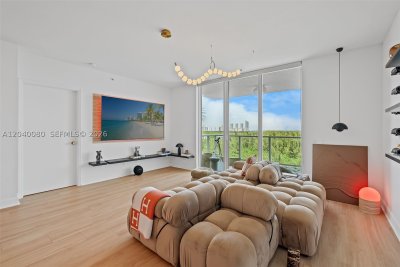 Comprar apartamento no One Fifty One at Biscayne 1202