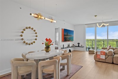 Comprar apartamento no One Fifty One at Biscayne 1202