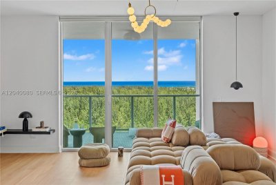 One Fifty One at Biscayne Apt #1202
