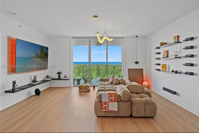 Comprar apartamento no One Fifty One at Biscayne 1202