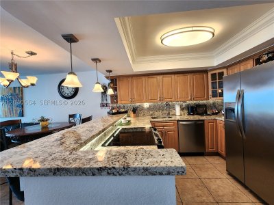 Aluguel de apartamento no Parker Plaza Estates 1803