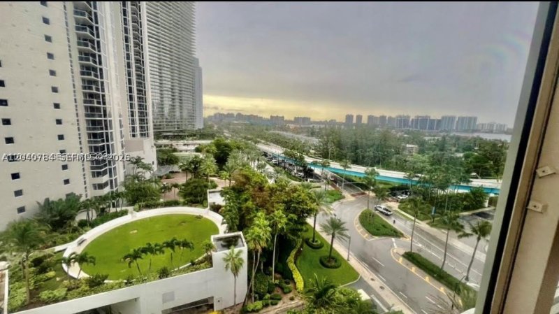 Alquiler de apartamento en Aventura Beach Club 942
