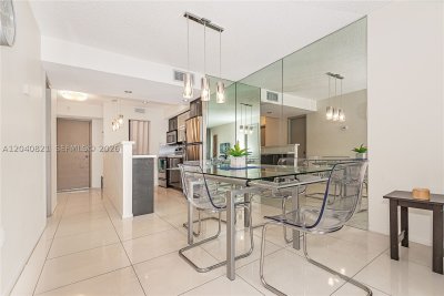 Comprar apartamento en Le Cartier 215