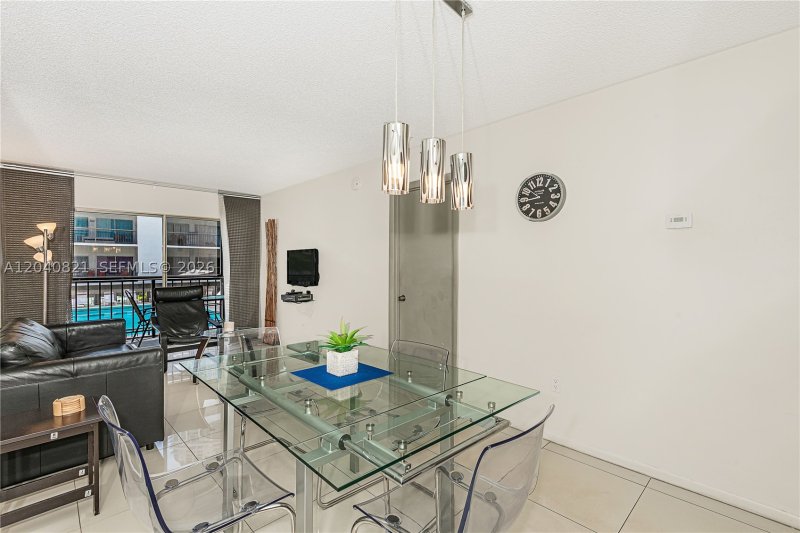 Comprar apartamento en Le Cartier 215