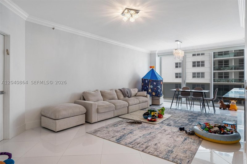 Condo for sale at Solimar S4-J