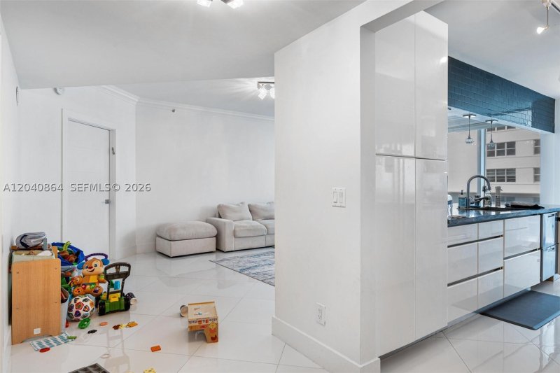 Condo for sale at Solimar S4-J