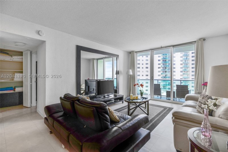 Condo for sale at Tides Hollywood Beach 8C