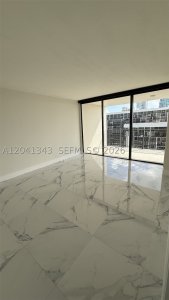 Comprar apartamento no Brickell Place B2003