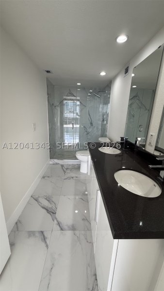 Condo for sale at Brickell Place B2003