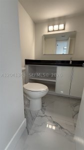 Comprar apartamento no Brickell Place B2003