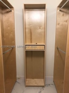 Comprar apartamento no Brickell Place B2003