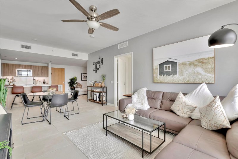 Condo for sale at Tiffany House 504