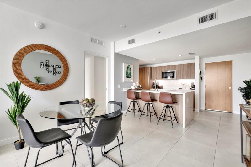 Condo for sale at Tiffany House 504