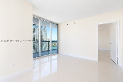 Comprar apartamento no Icon Brickell Tower I 4715