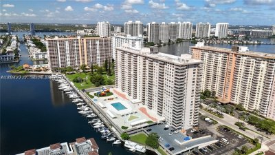 Comprar apartamento no Winston Towers 1211