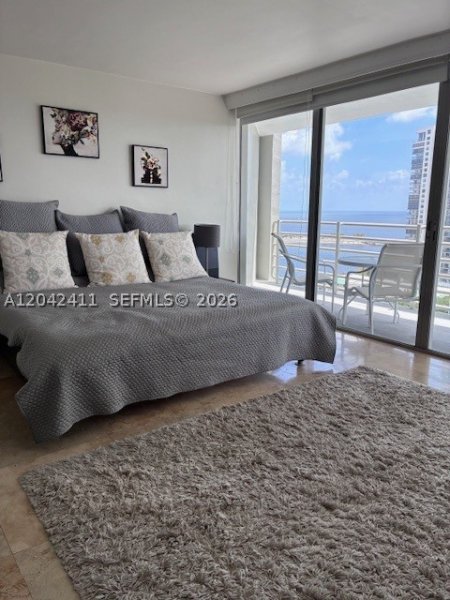 Apartment for rent at Atlantis on Brickell 1903