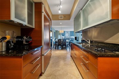 Aluguel de apartamento no Beach Club Three 608