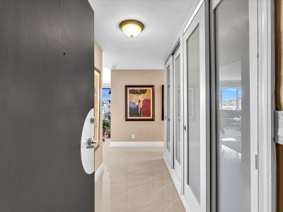 Comprar apartamento en Coral Ridge Towers East 302