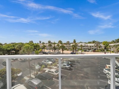 Comprar apartamento en Coral Ridge Towers East 302