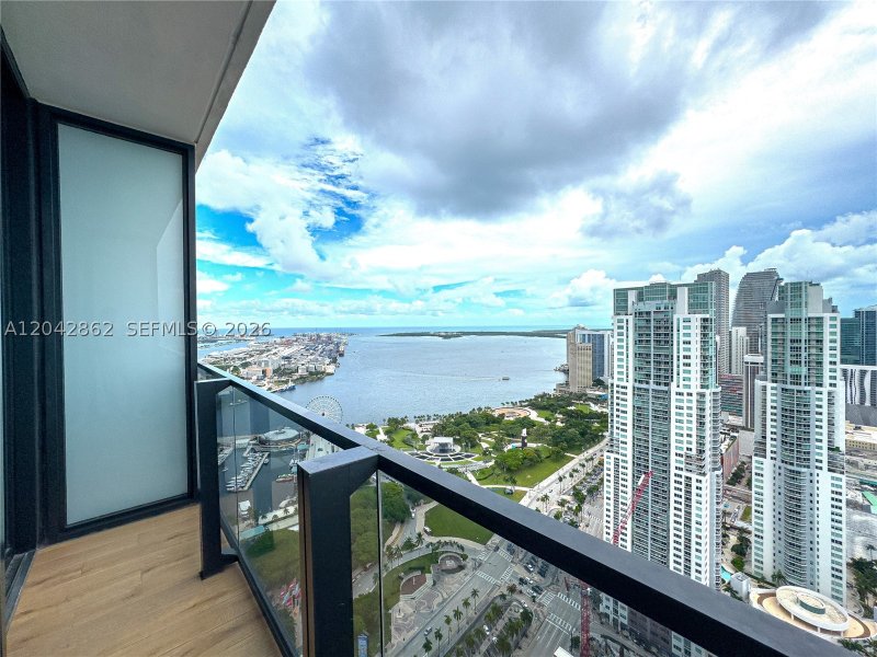 Comprar apartamento en The Elser Hotel and Residences 4316