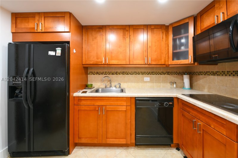 Apartment for rent at Four Ambassadors 1462