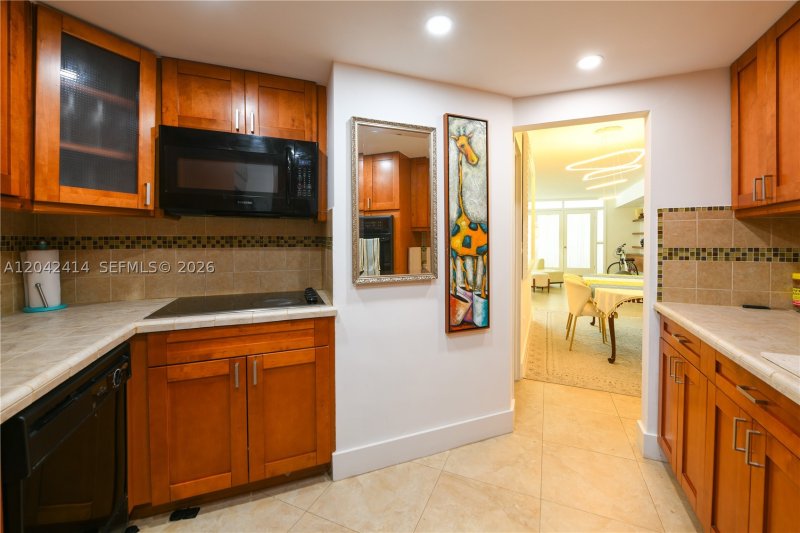 Apartment for rent at Four Ambassadors 1462