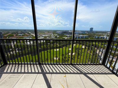 Aluguel de apartamento no Coronado I 2210