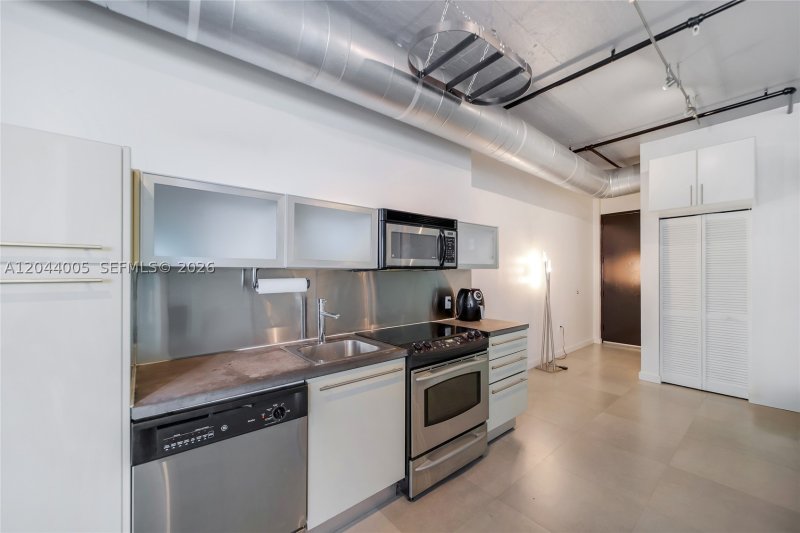 Apartment for rent at Montclair Lofts 310