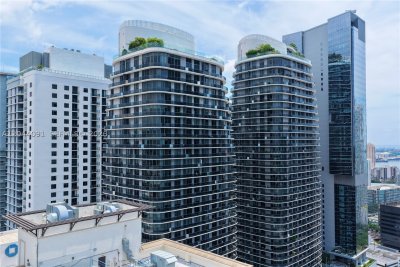 Comprar apartamento no Brickell Heights West 2208