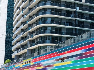 Comprar apartamento no Brickell Heights West 2208