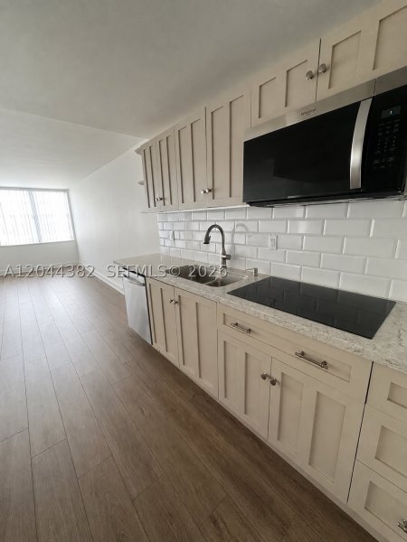 Apartment for rent at Bayview Towers A410