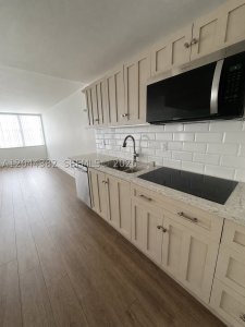 Bayview Towers Apt #A410