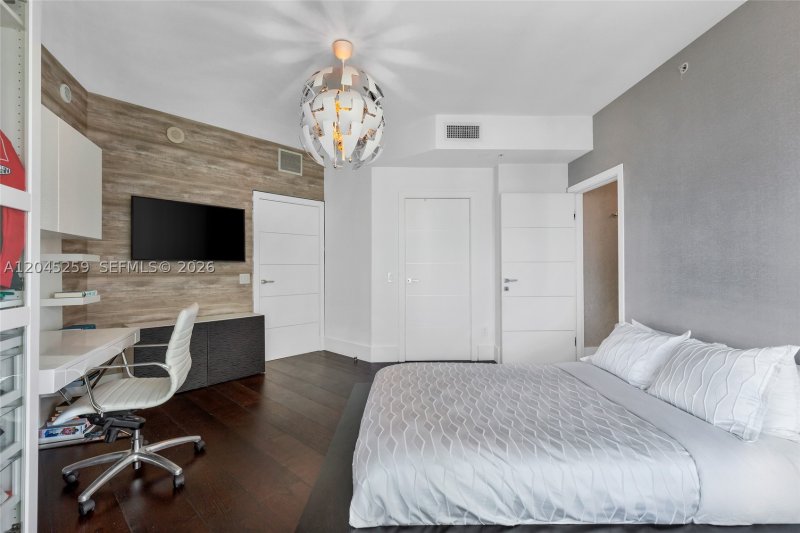 Apartment for rent at Infinity on Brickell 3200