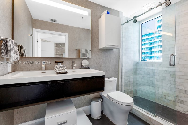 Apartment for rent at Infinity on Brickell 3200