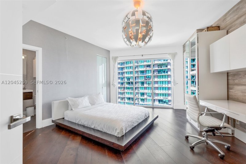 Apartment for rent at Infinity on Brickell 3200