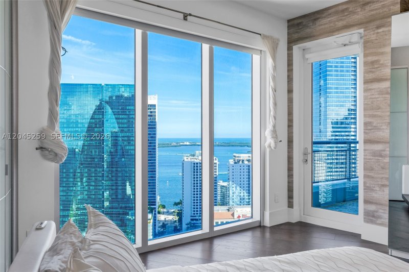 Apartment for rent at Infinity on Brickell 3200
