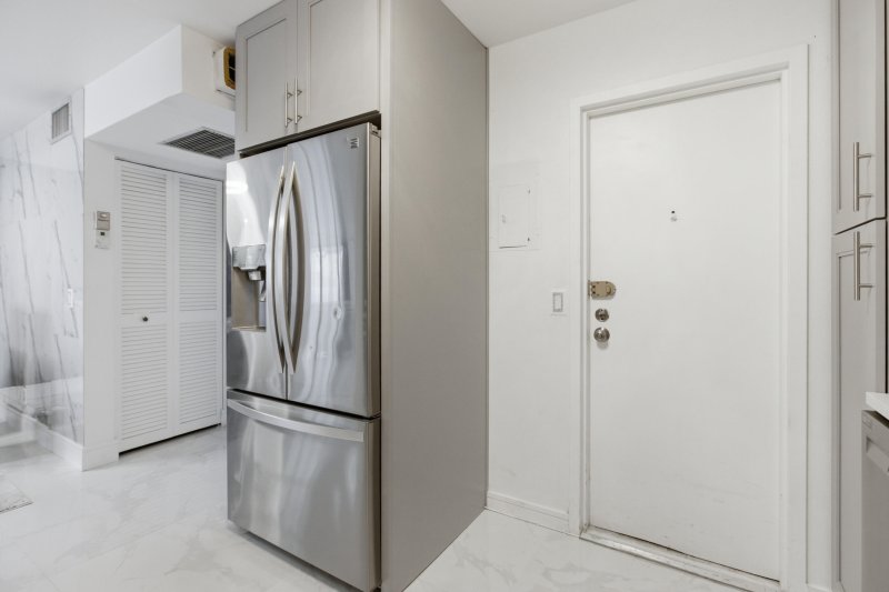 Apartment for rent at Grenoble at Quadomain 1507