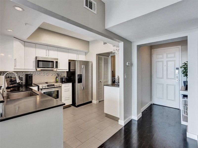 Condo for sale at The Tides at Bridgeside Square 925