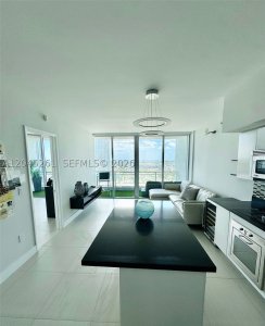 Comprar apartamento en Mint at Riverfront 3608