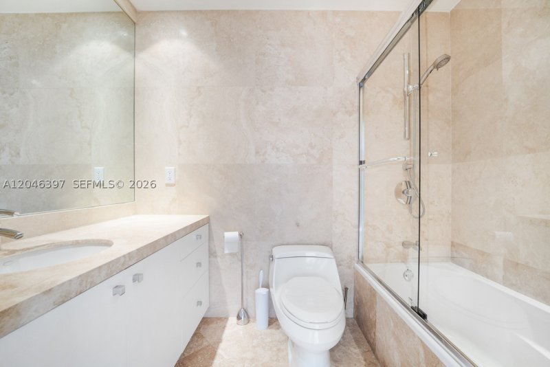 Apartment for rent at Key Colony III Emerald Bay 439