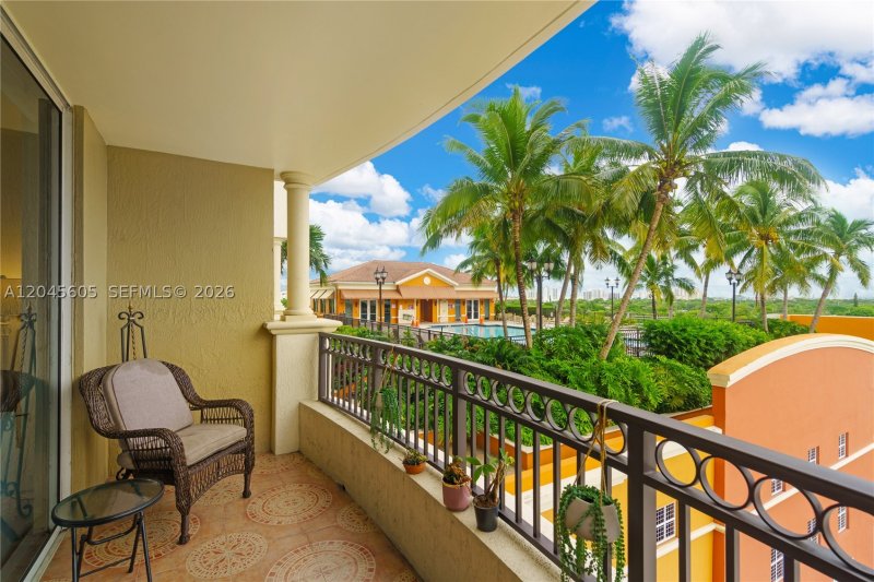 Apartment for rent at Gables Marquis 804