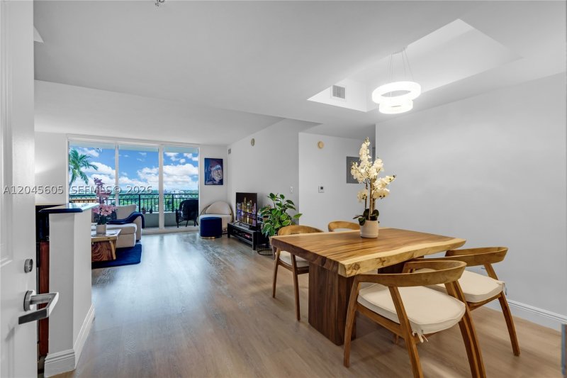 Apartment for rent at Gables Marquis 804